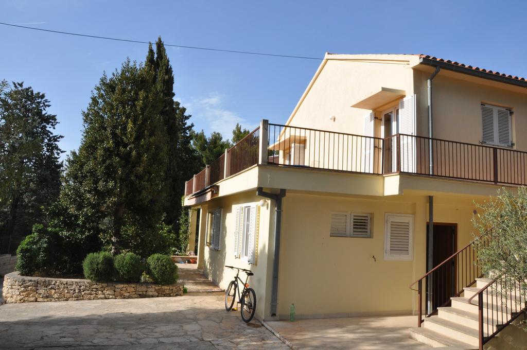Apartment Supetar Blue Sky Kültér fotó
